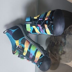 KEEN Newport H2 Big Kids Unisex Sandals Size 6 Tie Dye